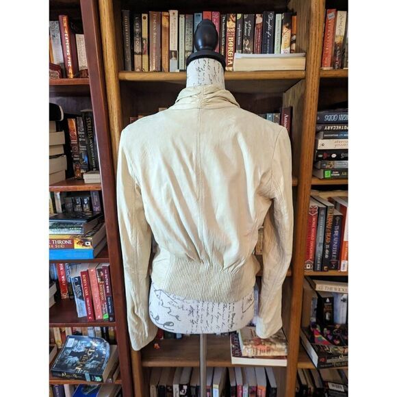 Theory ivory leather bomber style jacket off center zip sz xs - Picture 3 of 8